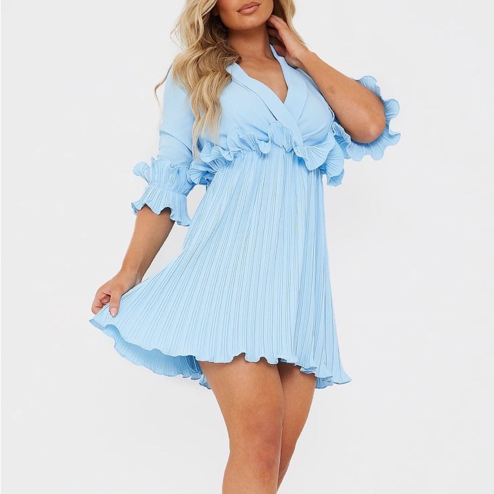 Pretty Little Thing Baby Blue Frill Detail Pleated Skater Dress